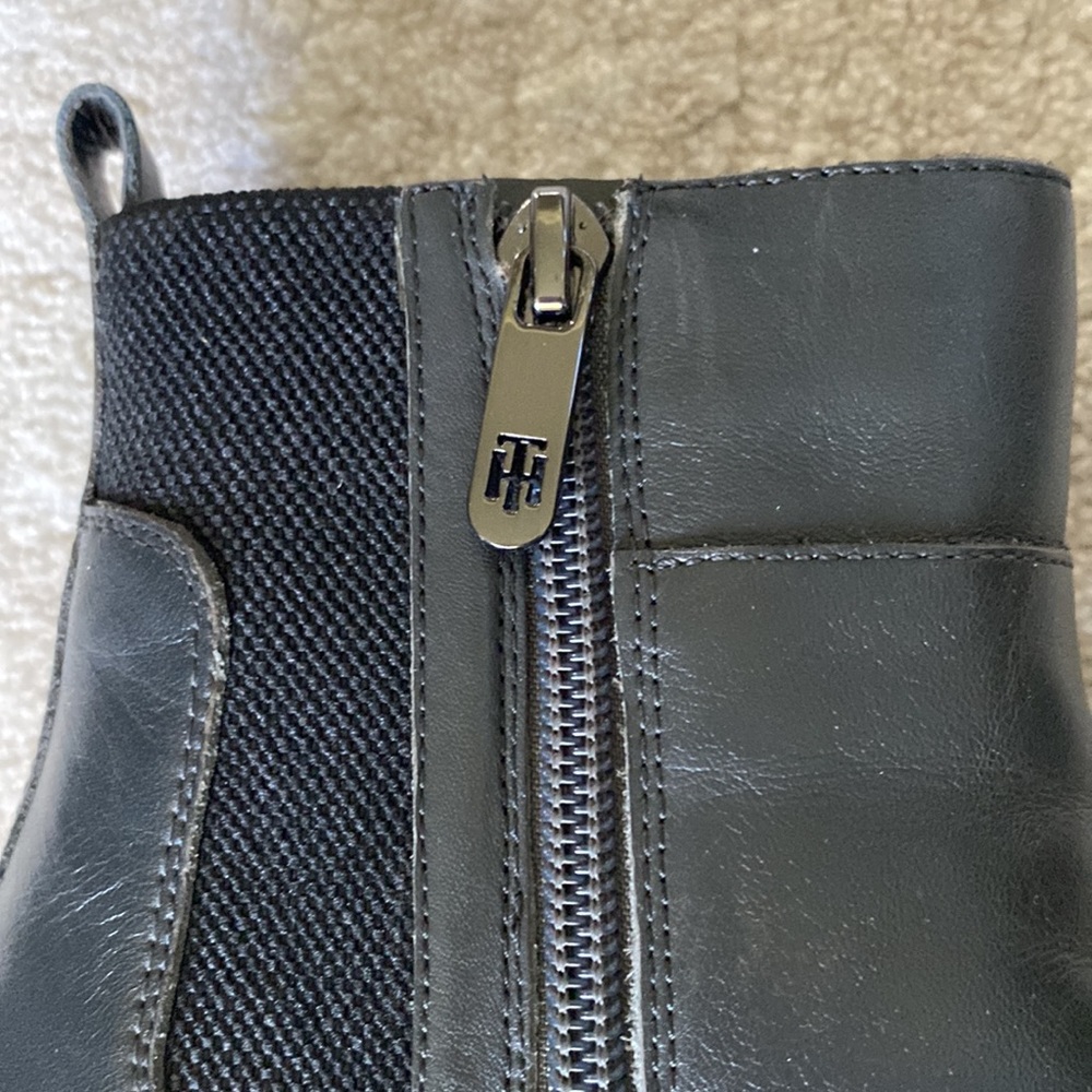 Tommy Hilfiger Britton Boot - Picture 7 of 11